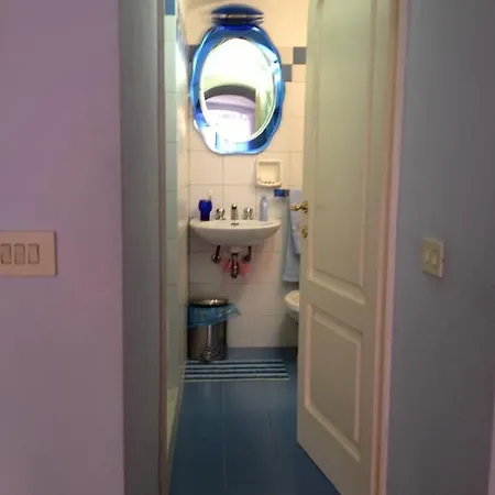 Light Blue In Apartamento *